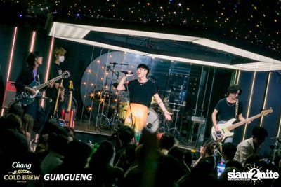 คอนเสิร์ต Bowkylion x The Toys ที่ร้าน Chomdao by Gumgueng — photo 246