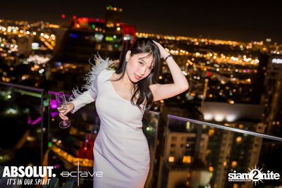Rainbow Rendezvous at Octave Rooftop Bar — photo 41