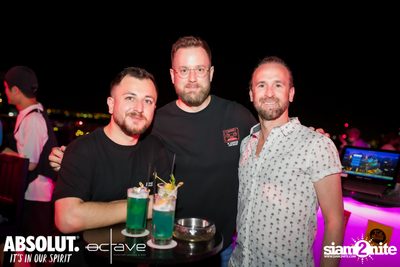 Rainbow Rendezvous at Octave Rooftop Bar — photo 53