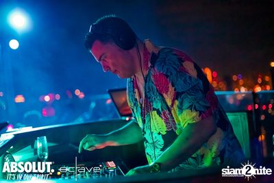 Rainbow Rendezvous at Octave Rooftop Bar — photo 101