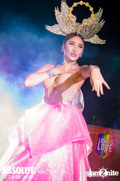 Rainbow Rendezvous at Octave Rooftop Bar — photo 111