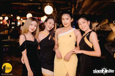 Retrospect Concert at Fullmoon Terrace & Bar — photo 12