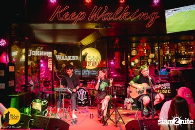 Retrospect Concert at Fullmoon Terrace & Bar — photo 21