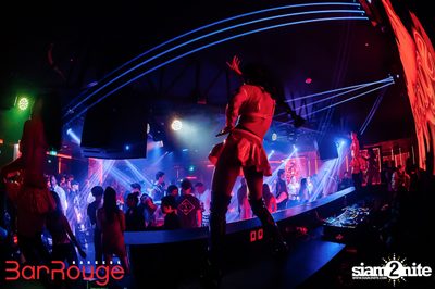 Hiphop Night ft. DJ SMTH at Bar Rouge Bangkok — photo 64