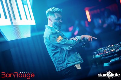 Hiphop Night ft. DJ SMTH at Bar Rouge Bangkok — photo 91