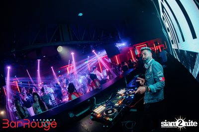 Hiphop Night ft. DJ SMTH at Bar Rouge Bangkok — photo 97