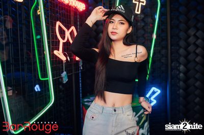 NEON Party with the Bangkok Invaders at Bar Rouge Bangkok — photo 46