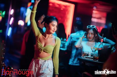 NEON Party with the Bangkok Invaders at Bar Rouge Bangkok — photo 63