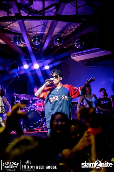 ภาพบรรยากาศคอนเสิร์ต Pok Mindset ที่ Beer House Hilton Hua Hin Resort and Spa — photo 52