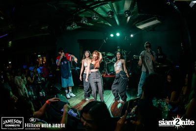 ภาพบรรยากาศคอนเสิร์ต Pok Mindset ที่ Beer House Hilton Hua Hin Resort and Spa — photo 147