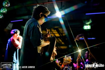 ภาพบรรยากาศคอนเสิร์ต Pok Mindset ที่ Beer House Hilton Hua Hin Resort and Spa — photo 173