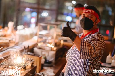 ภาพบรรยากาศคืนวันศุกร์ที่ Yankii Robatayaki & Bar — photo 12