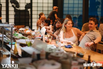 ภาพบรรยากาศคืนวันศุกร์ที่ Yankii Robatayaki & Bar — photo 30