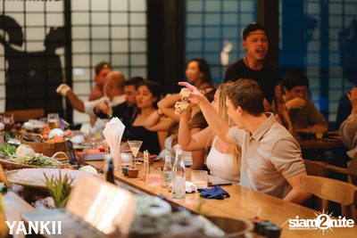 ภาพบรรยากาศคืนวันศุกร์ที่ Yankii Robatayaki & Bar — photo 33