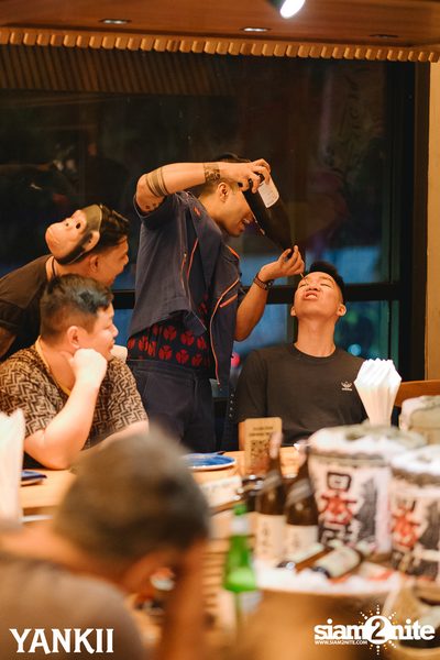 ภาพบรรยากาศคืนวันศุกร์ที่ Yankii Robatayaki & Bar — photo 68