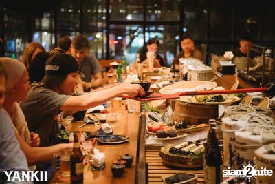 ภาพบรรยากาศคืนวันศุกร์ที่ Yankii Robatayaki & Bar — photo 81
