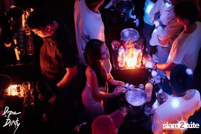 Jam ft. Chin Chinawut / Ploychompoo at Dope & Dirty — photo 12