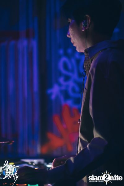 Jam ft. Chin Chinawut / Ploychompoo at Dope & Dirty — photo 15