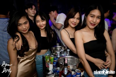 Jam ft. Chin Chinawut / Ploychompoo at Dope & Dirty — photo 22