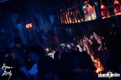 Jam ft. Chin Chinawut / Ploychompoo at Dope & Dirty — photo 26