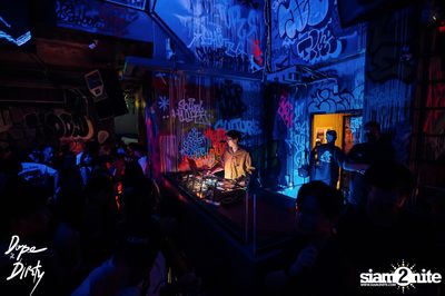 Jam ft. Chin Chinawut / Ploychompoo at Dope & Dirty — photo 28