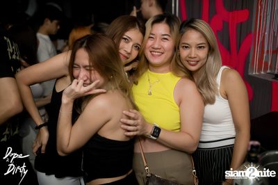 Jam ft. Chin Chinawut / Ploychompoo at Dope & Dirty — photo 96