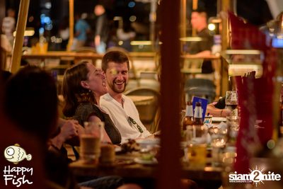ภาพบรรยากาศคอนเสิร์ต Violette Wautier ที่ Happy Fish Asiatique — photo 20