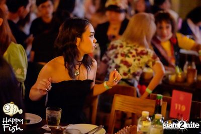 ภาพบรรยากาศคอนเสิร์ต Violette Wautier ที่ Happy Fish Asiatique — photo 28