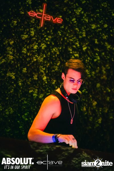 Mad Moon at Octave Rooftop Bar & Lounge — photo 3