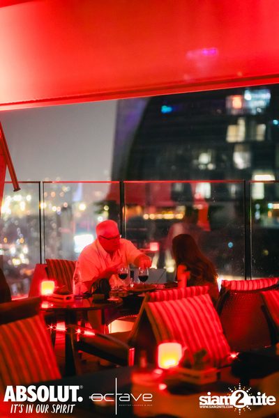Mad Moon at Octave Rooftop Bar & Lounge — photo 8