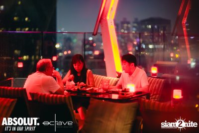 Mad Moon at Octave Rooftop Bar & Lounge — photo 11