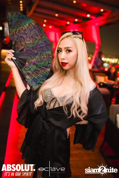 Mad Moon at Octave Rooftop Bar & Lounge — photo 28