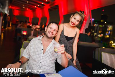 Mad Moon at Octave Rooftop Bar & Lounge — photo 36