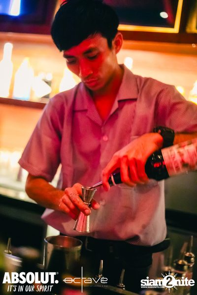 Mad Moon at Octave Rooftop Bar & Lounge — photo 43