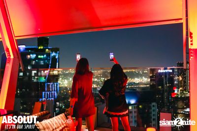 Mad Moon at Octave Rooftop Bar & Lounge — photo 44