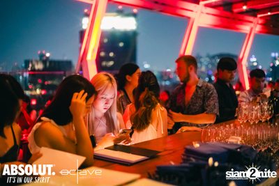 Mad Moon at Octave Rooftop Bar & Lounge — photo 63
