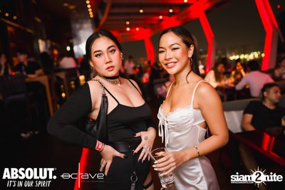 Mad Moon at Octave Rooftop Bar & Lounge — photo 82