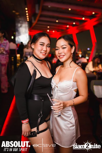 Mad Moon at Octave Rooftop Bar & Lounge — photo 83