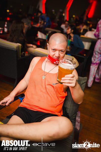 Mad Moon at Octave Rooftop Bar & Lounge — photo 96