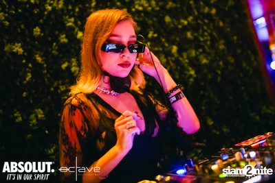 Mad Moon at Octave Rooftop Bar & Lounge — photo 102