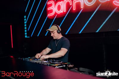 Gregor Salto at Bar Rouge Bangkok — photo 13
