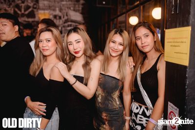 8th Anniversary with Pongsit Kamphee at Old Dirty — photo 42
