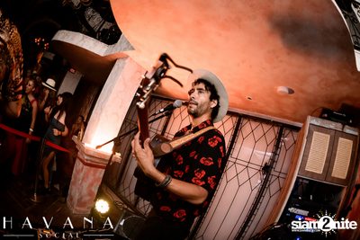 Buenos Días Brothers at Havana Social  — photo 32