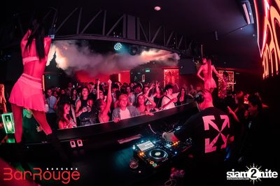 One night in Amsterdam with DJ Rosh and Jay Schema at Bar Rouge Bangkok — photo 53