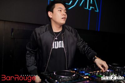 One night in Amsterdam with DJ Rosh and Jay Schema at Bar Rouge Bangkok — photo 62