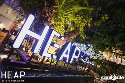 ภาพบรรยากาศครบ 6 ปี พร้อมคอนเสิร์ต Slot Machine ที่ Heap Viphavadee — photo 27