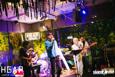 ภาพบรรยากาศครบ 6 ปี พร้อมคอนเสิร์ต Slot Machine ที่ Heap Viphavadee — photo 37