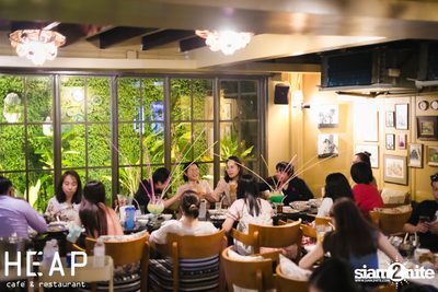 ภาพบรรยากาศครบ 6 ปี พร้อมคอนเสิร์ต Slot Machine ที่ Heap Viphavadee — photo 45