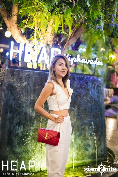 ภาพบรรยากาศครบ 6 ปี พร้อมคอนเสิร์ต Slot Machine ที่ Heap Viphavadee — photo 73