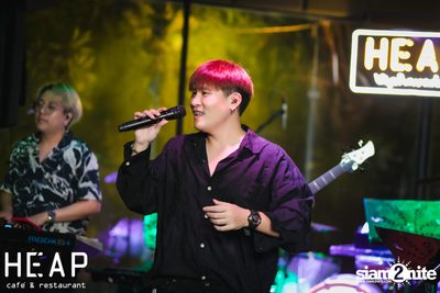 ภาพบรรยากาศครบ 6 ปี พร้อมคอนเสิร์ต Slot Machine ที่ Heap Viphavadee — photo 78